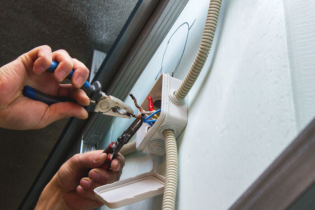 electrical repairs in lincoln illinois